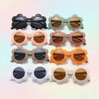 Thumbnail for Kids Sunglasses Set – UV-beskyttelse & sjov – solbriller til børn