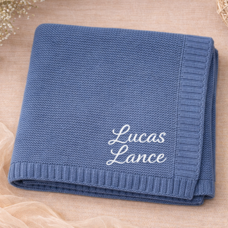 Personalized Baby Blanket – Blødt & unikt – Personligt broderet tæppe i bomuld