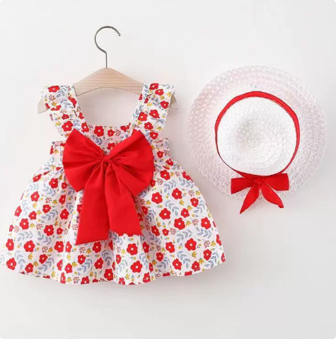 Mini Fashion™ – Sød og sommerlig – Frugtkjole (inkluderer GRATIS stråhat)