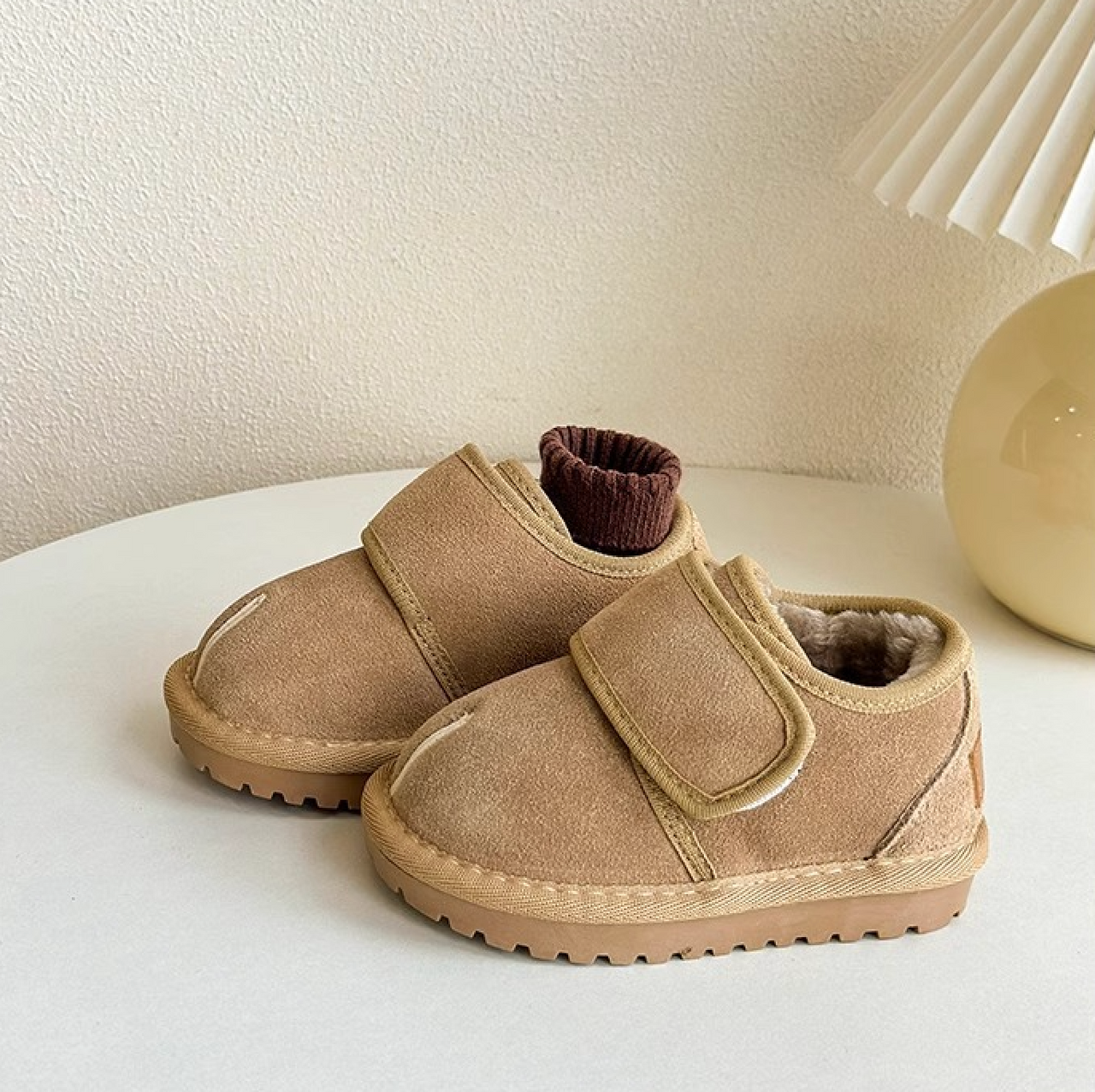 CozyStep Kids – Varm og selvstændig – Djamena sko med velcrolukning