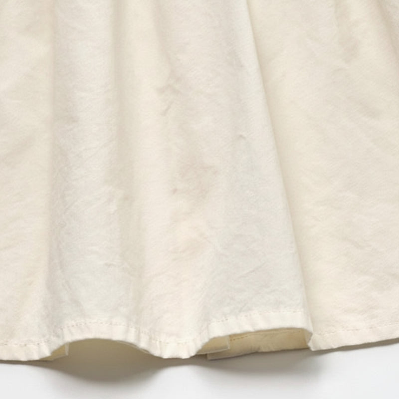 Ruffle Collar Top – Elegant og behagelig – Top med dekorativ krave og pufærmer