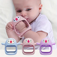 Thumbnail for Penguin Teether™ - Beroligende for gummerne - Bidering i silikone