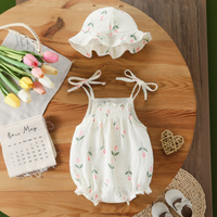 Thumbnail for LittleBlossom – Sommerlig komfort og stil – Baby-bodysuit med hue