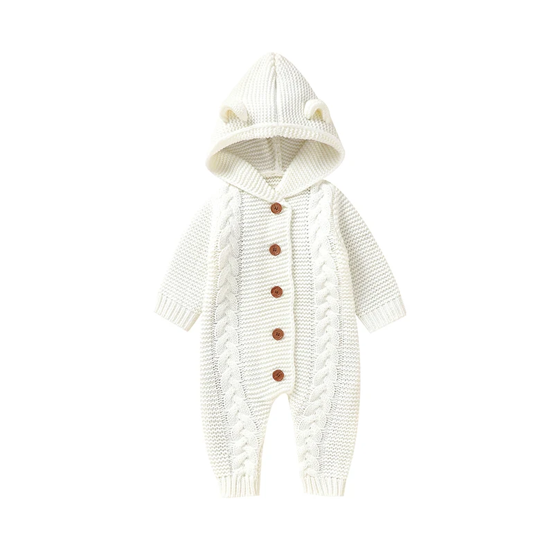 SoftKnit –Varm og sød – strikket baby-jumpsuit med hætte