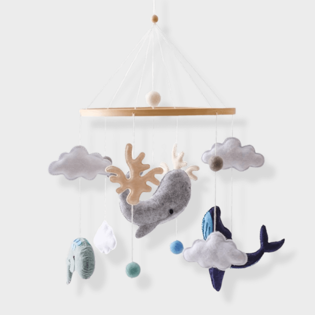 LittleNest – Naturlig ro – Babymobil i træ