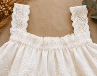 Thumbnail for TinyLuxe – Zomerset med blonder-top og bukser med brede ben