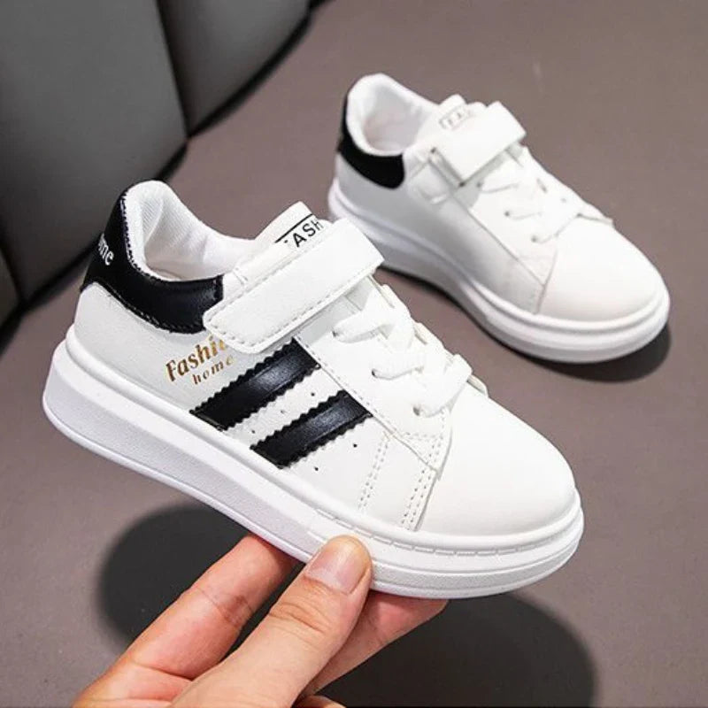 UrbanFlex – Robust og komfortabel – Hvide sneakers
