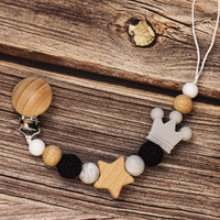 Thumbnail for Baby Pacifier Holder – Med namn – Personliga trä- och silikonpärlor