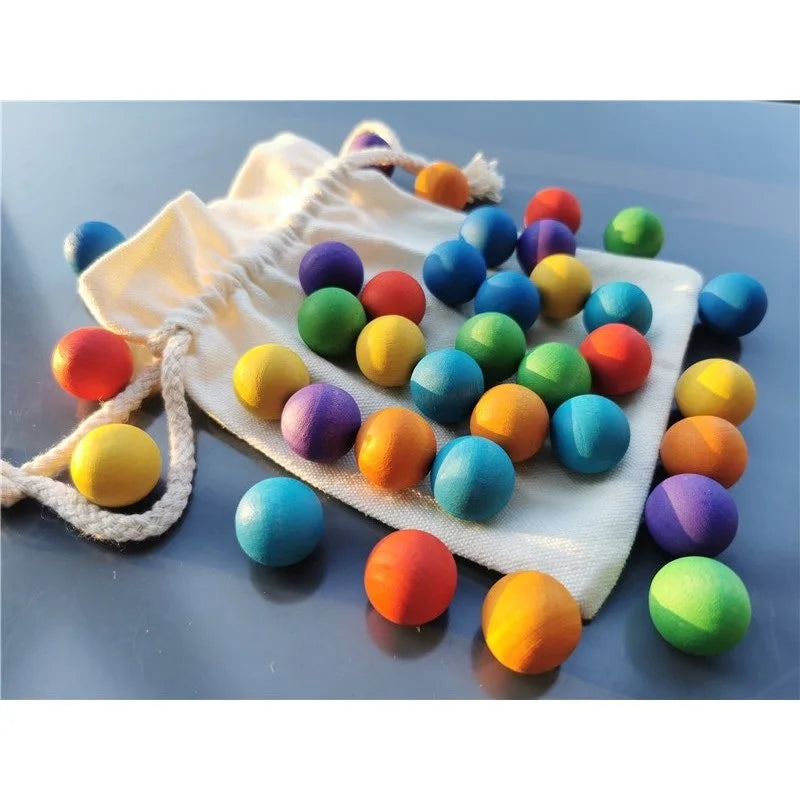 Rainbow Balls™ – Trækugler i regnbuens farver