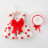 Thumbnail for Mini Fashion™ – Sød og sommerlig – Frugtkjole (inkluderer GRATIS stråhat)