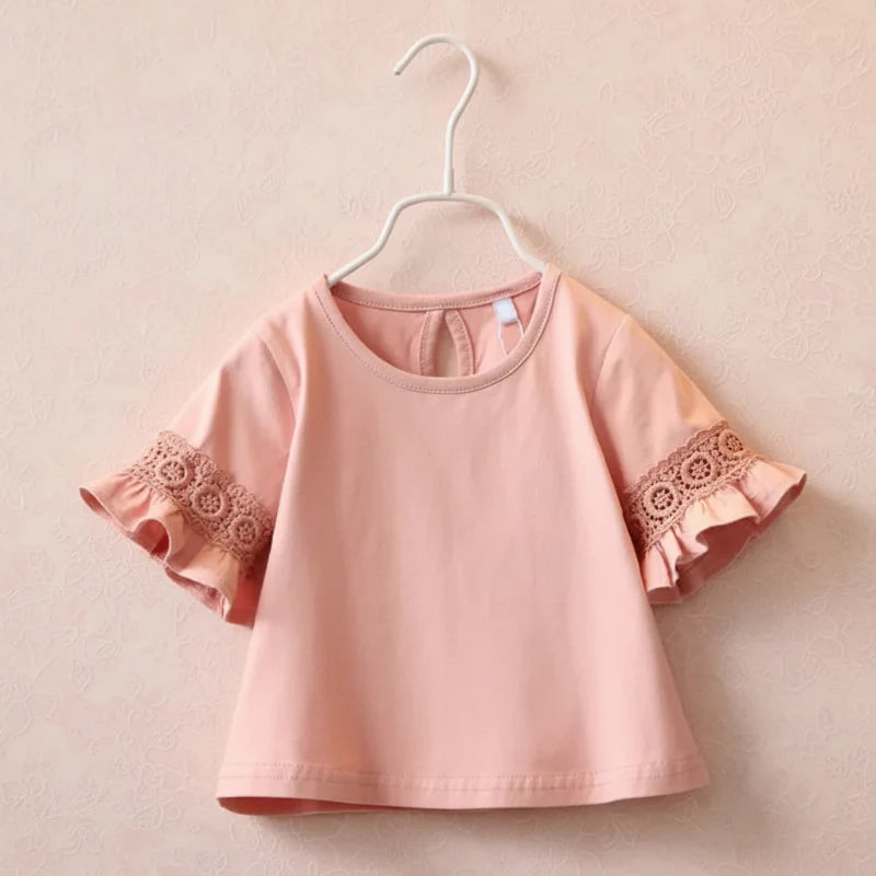 Girls Trumpet Sleeve Top – Elegant & komfort – Blonder på ærmerne