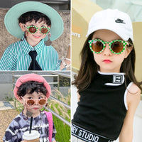 Thumbnail for Colorful Kids Sun Shades – UV-beskyttelse & stilfuldt – solbriller til børn