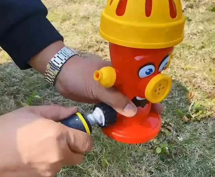 Cartoon Hydrant™ - Vandfest i haven - legende springvand