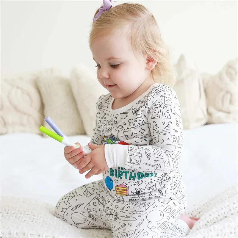DIY Pajama Set™ – Farve og drøm – Colours Pyjamas-sæt til børn
