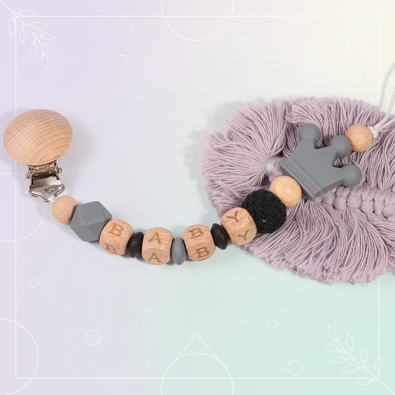 Personalized Pacifier Chain – Sikker & stilfuld – Personlig sutterkæde