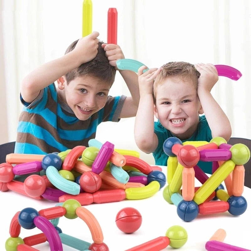 Magnet toys™ - Udvikling af kreativitet - Magnetiske pinde
